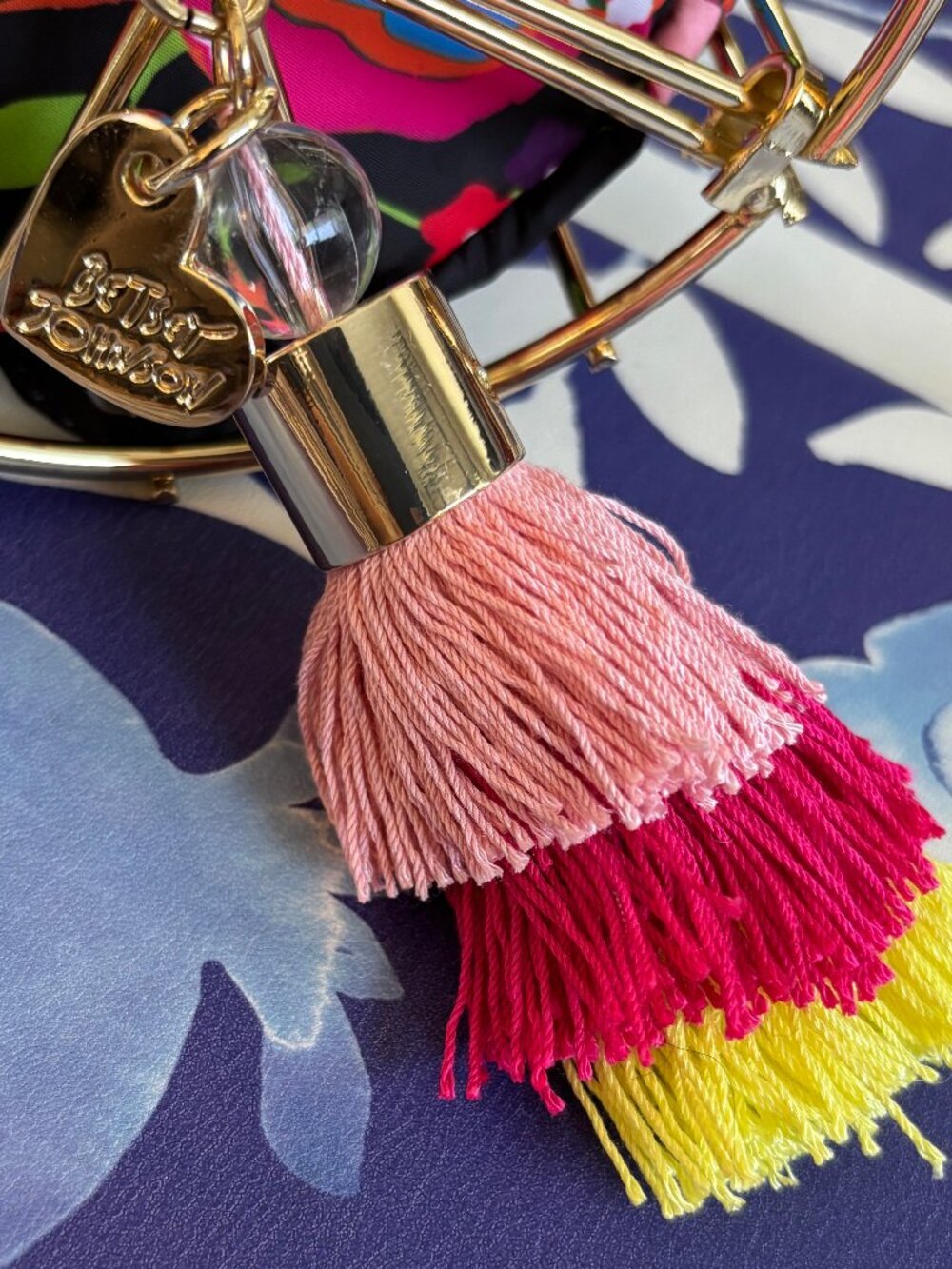 Betsey Johnson "Bird Is the Word" Kitsch Cage Bag w/ Pouch/Tassel/Chain Handle - Picture 7 of 13